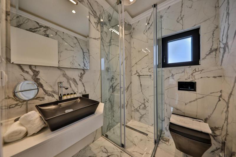 Penthouse Bathroom